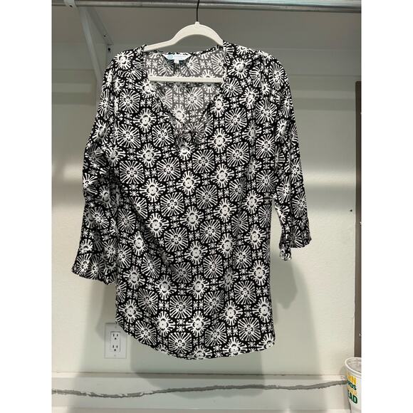 Escapada Living Women's Flowy Patterened Blouse‎ Black White Size Large - Picture 1 of 4